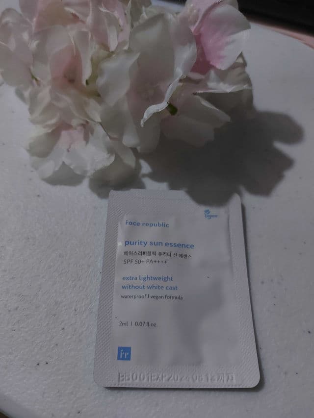 Face Republic Purity Sun Essence SPF50+ PA++++ review photo by caerusnana