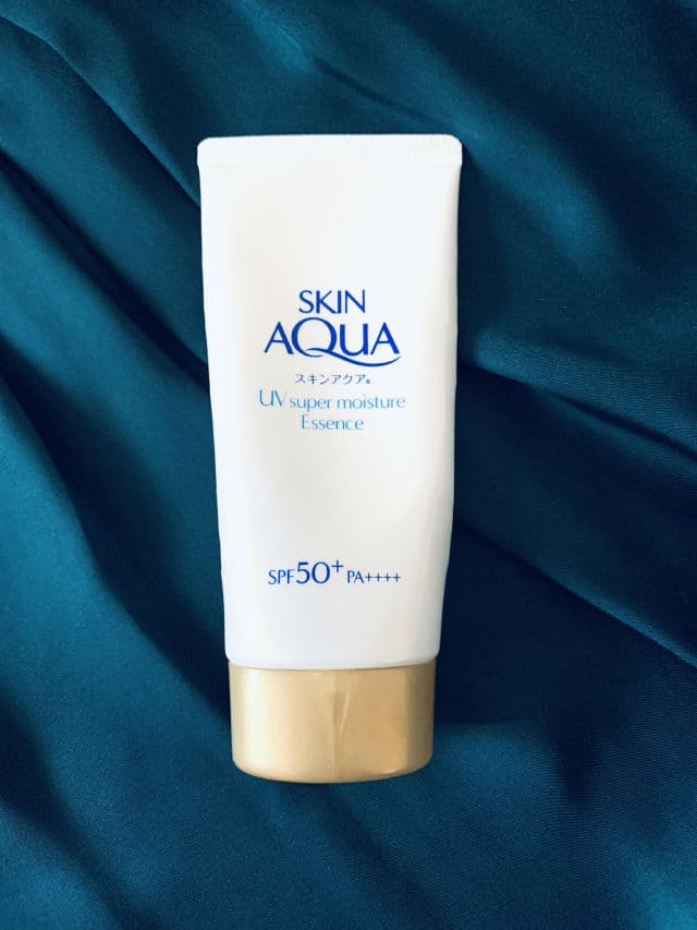 SKIN AQUA UV Super Moisture Essence SPF50+/PA++++ review photo by Radiant1111
