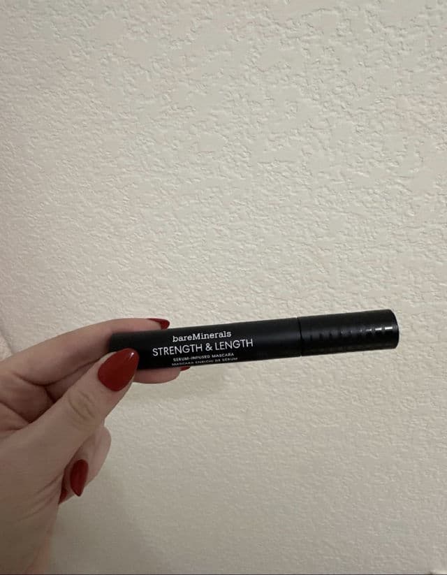 BareMinerals Strength & Length Mascara review photo by Emmanouchie