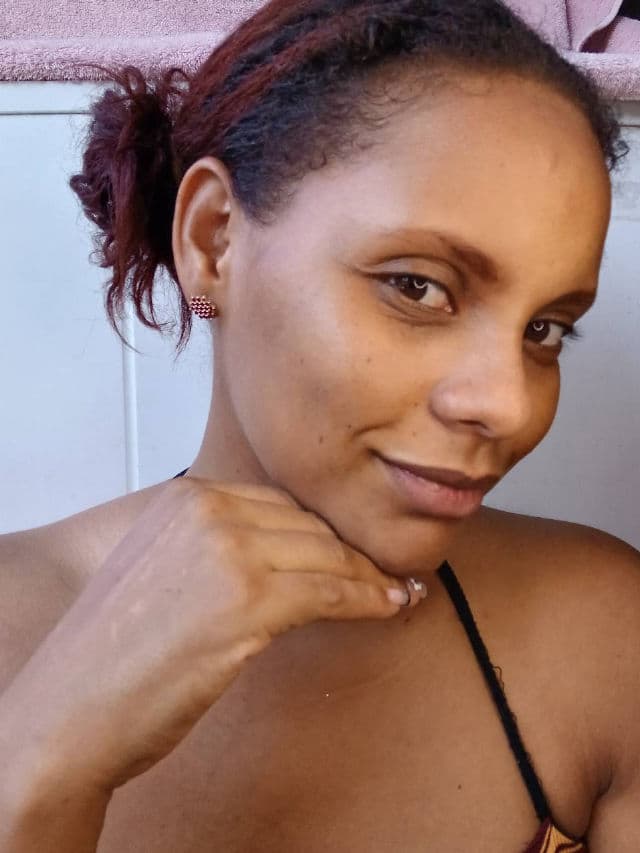 Good Molecules Ultra-Hydrating Facial Oil review photo by RuthAcosta