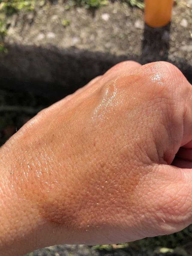 Glow Recipe Watermelon Glow Niacinamide Hue Drops Tinted Serum review photo by robinhop