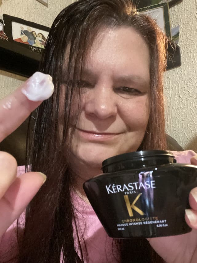 Kerastase Chronologiste Masque Intense Régénérant review photo by Steph315