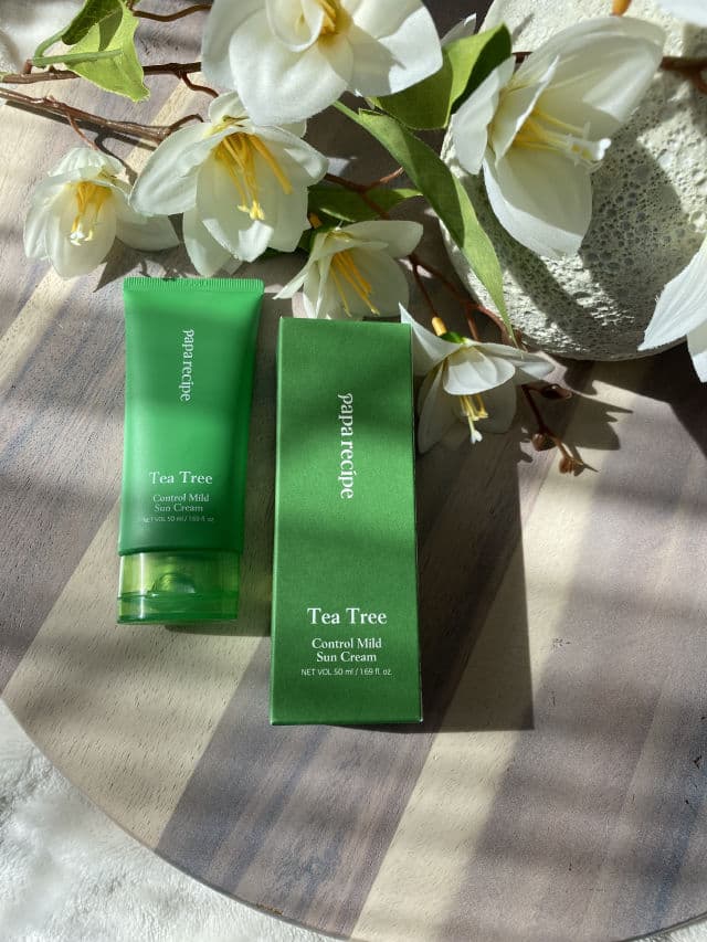 PAPA RECIPE Tea Tree Control Mild Sun Cream SPF50+/PA++++ review photo by Glowyforever