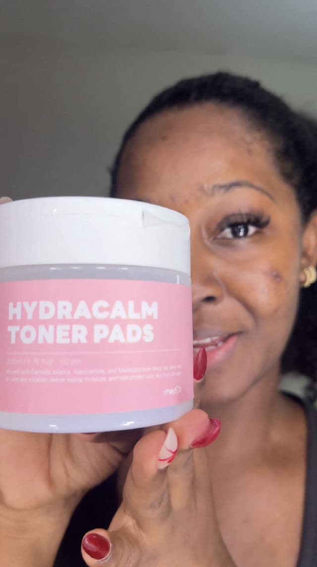 med:b Hydracalm Toner Pads review photo by Nicoya