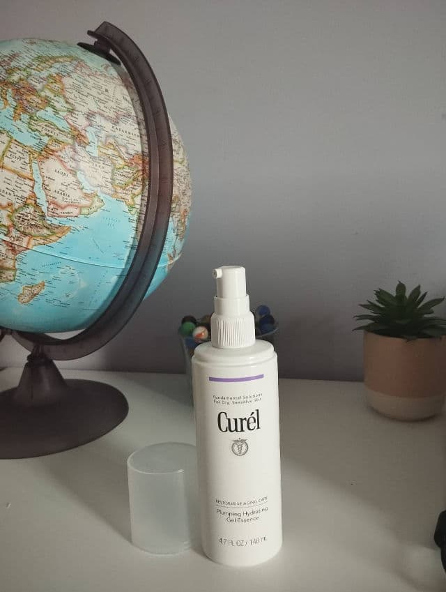Curel Aging Care Moisture Facial Lotion review photo by PetitGirl
