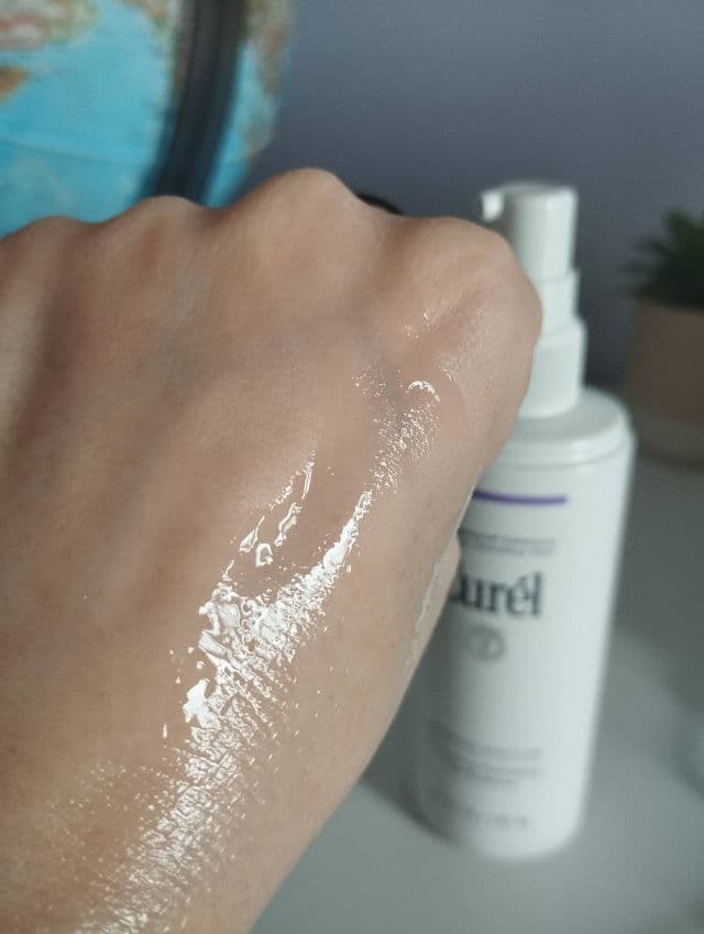 Curel Aging Care Moisture Facial Lotion review photo by PetitGirl