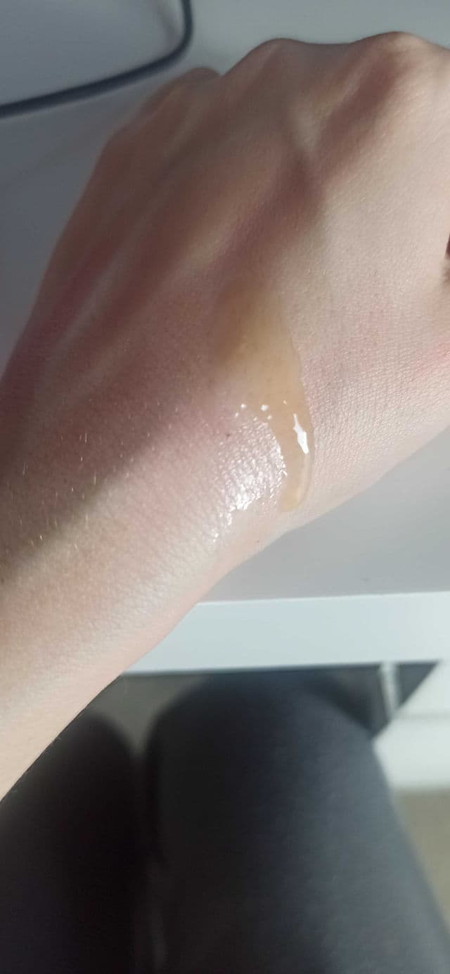 facetheory Resvera-F Antioxidant Serum S12 review photo by PetitGirl