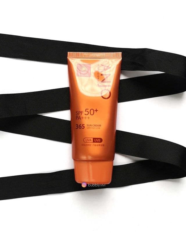 ANJO Professional 365 Sun Cream SPF50+ PA+++ review photo by bubblyvivi