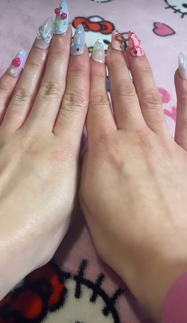 Kose Suncut Tone Up UV Mint Green Essence Sunblock SPF 50+ PA++++ review photo by ch3rryhart