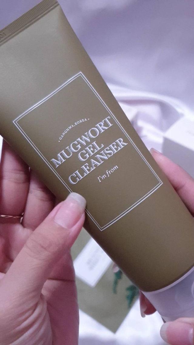 Mugwort Gel Cleanser product review