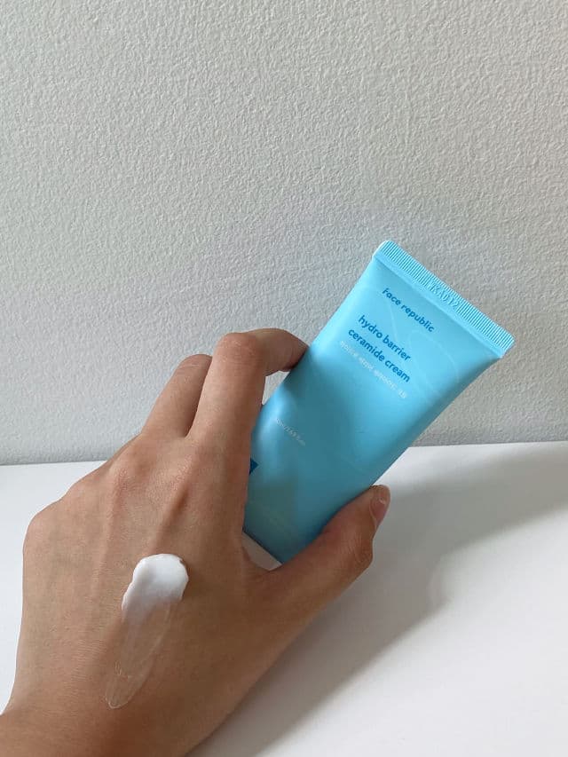 Face Republic Hydro Barrier Ceramide Cream review photo by Laoyi