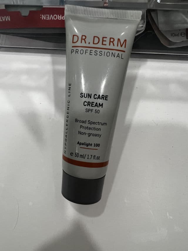 Dr. Derm Professional Sun Care Cream SPF 50 review photo by itsbella