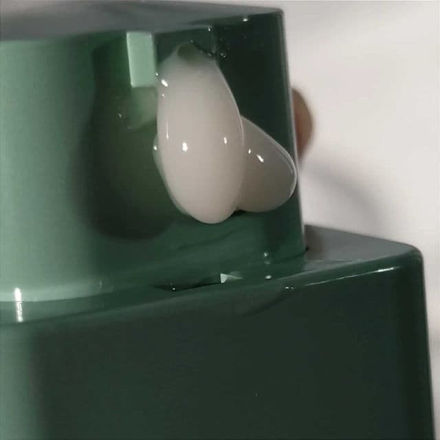 Lazy Sunday Get Oat of Bed Water Cream Moisturizer review photo by sxkahijau