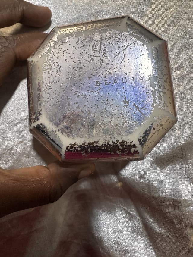 Fenty Beauty Pro Filt'r Instant Retouch Setting Powder - Banana review photo by fihannah1