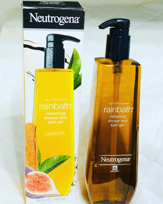 Neutrogena Rainbath Refreshing Shower and Bath Gel - Original review photo by pmomsjunction