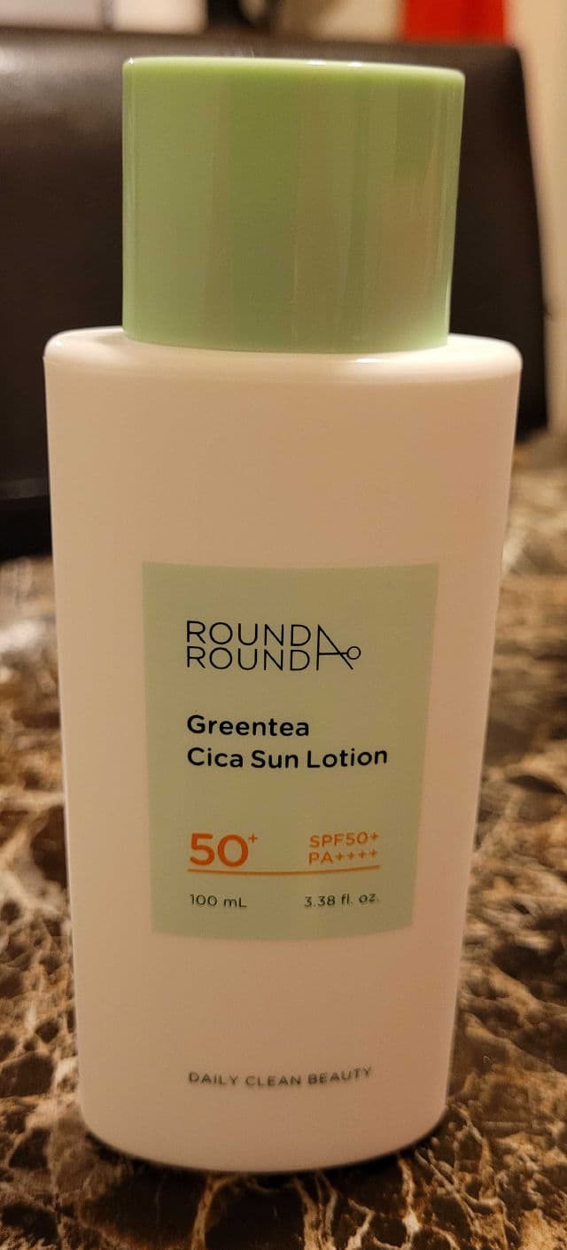 Round A' Round Green Tea Cica Sun Lotion review photo by Taya77
