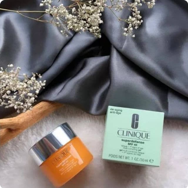 Clinique Superdefense™ SPF 40 review photo by Layanaraw