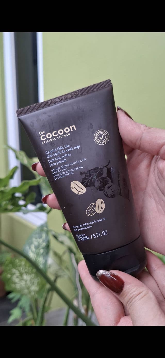 the Cocoon Dak Lak Coffee Face Polish review photo by musthikaaa