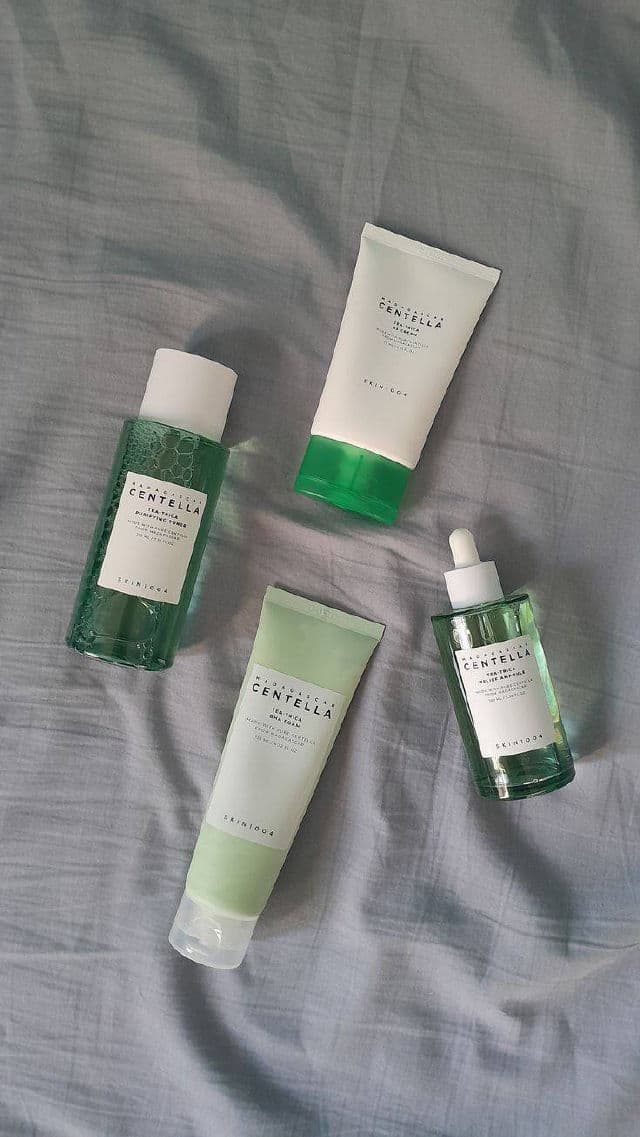 Centellian24 Madeca Derma Shield Cooling Sun Stick SPF 50+ PA++++ review photo by Lorena18