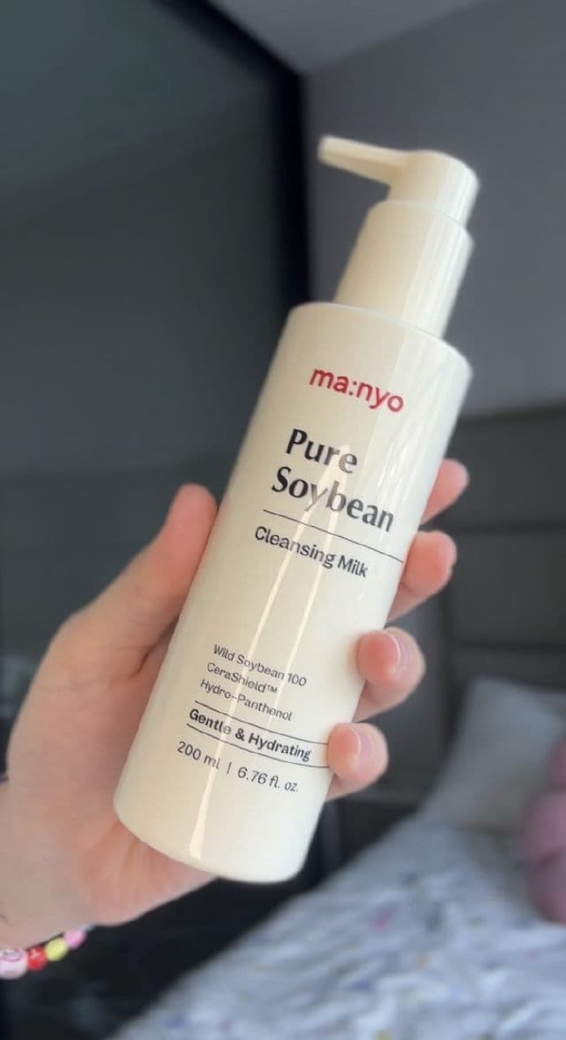 manyo Pure Soybean Cleansing Milk review photo by Mireiia94