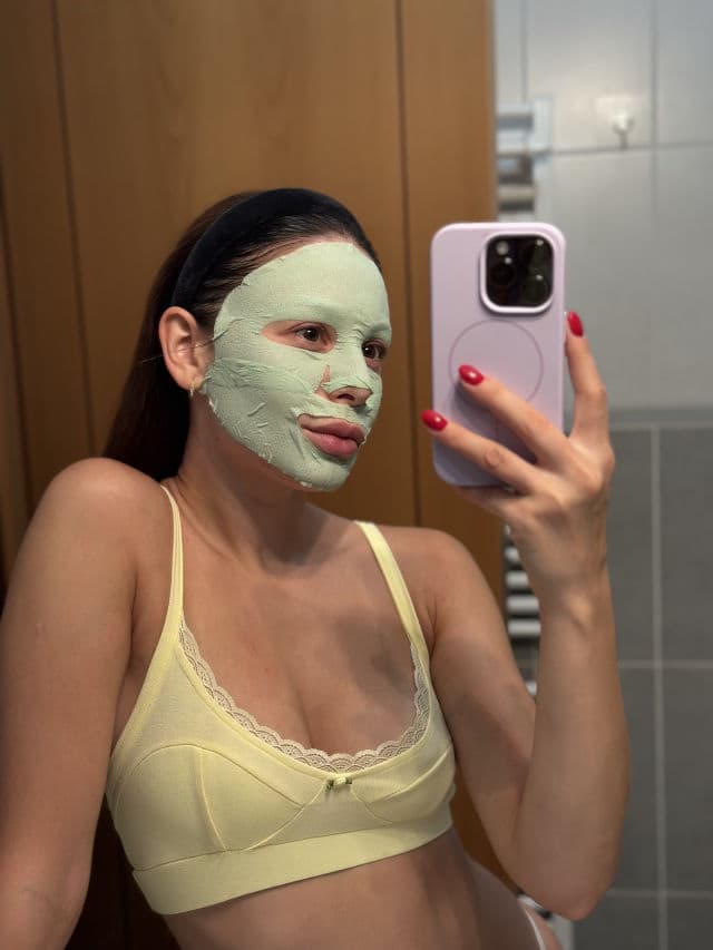 Dr. Jart+ Pore Remedy Purifying Mud Mask review photo by Alishkaaa