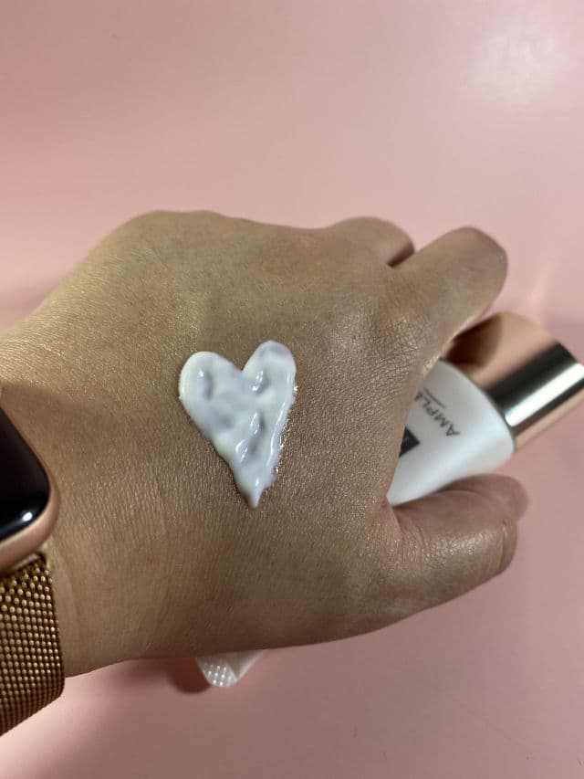 AMPLEUR Luxury White W Protect UV Plus SPF 50+ PA++++ review photo by APskinandbeauty