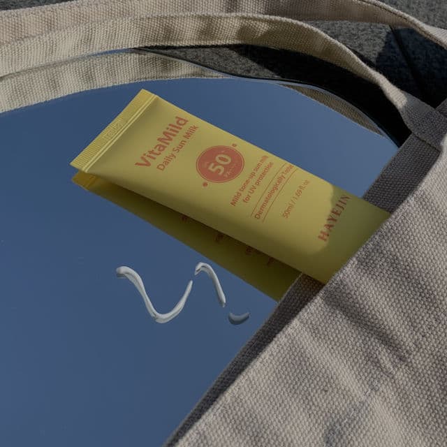 HAYEJIN VitaMild Daily Sun Milk SPF50+ PA++++ review photo by Chaerish
