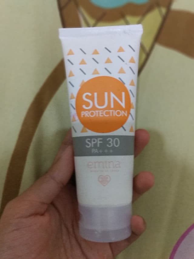 Emina Sun Protection SPF 30 PA+++ review photo by Teta03