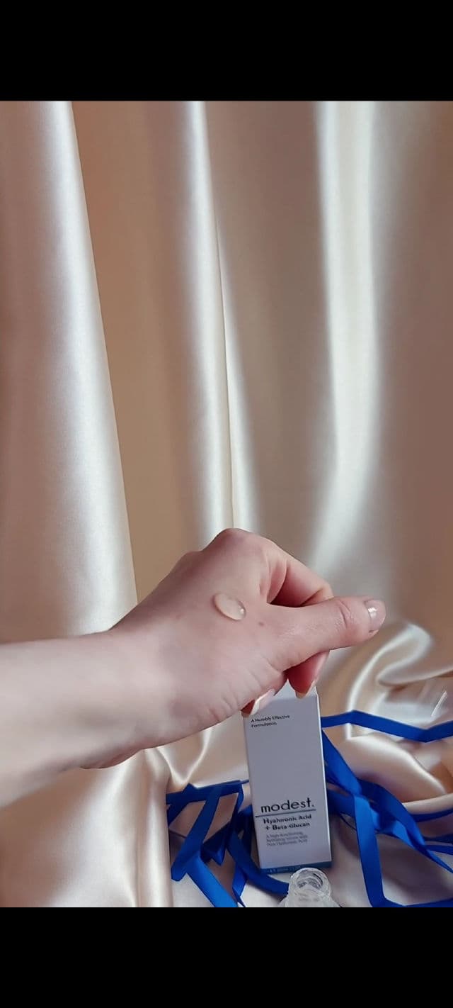 modest. Hyaluronic Acid + Beta-Glucan review photo by Chillwithsunscreen