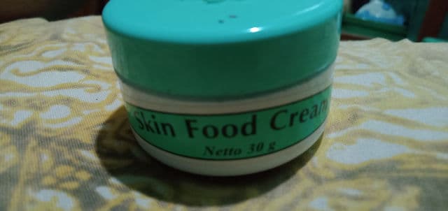 Viva Cosmetics Skin Food Cream review photo by Chrstnsrswt