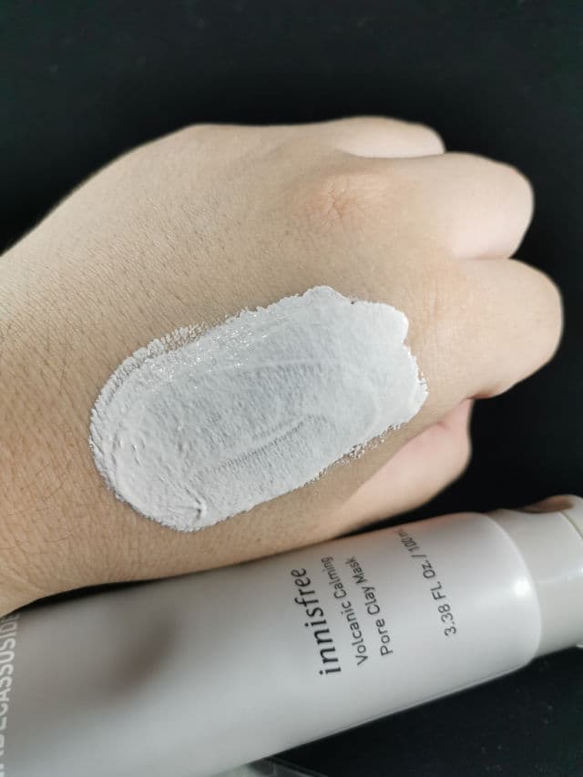 INNISFREE Volcanic Clay AHA/PHA Madecassoside - Volcanic Calming Pore Clay Mask review photo by Doncaster