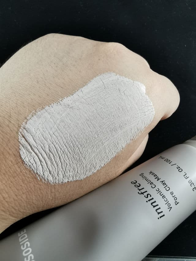 INNISFREE Volcanic Clay AHA/PHA Madecassoside - Volcanic Calming Pore Clay Mask review photo by Doncaster