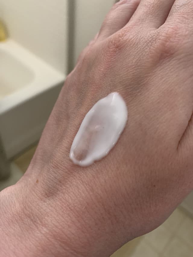 Paula's Choice SKIN RECOVERY Softening Cream Cleanser review photo by Finchy