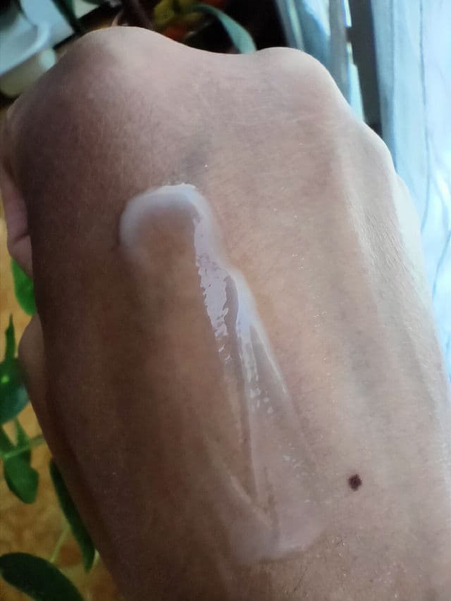 Uriage Bariéderm Cica Daily Gel-Creme review photo by FrenchyPeach19