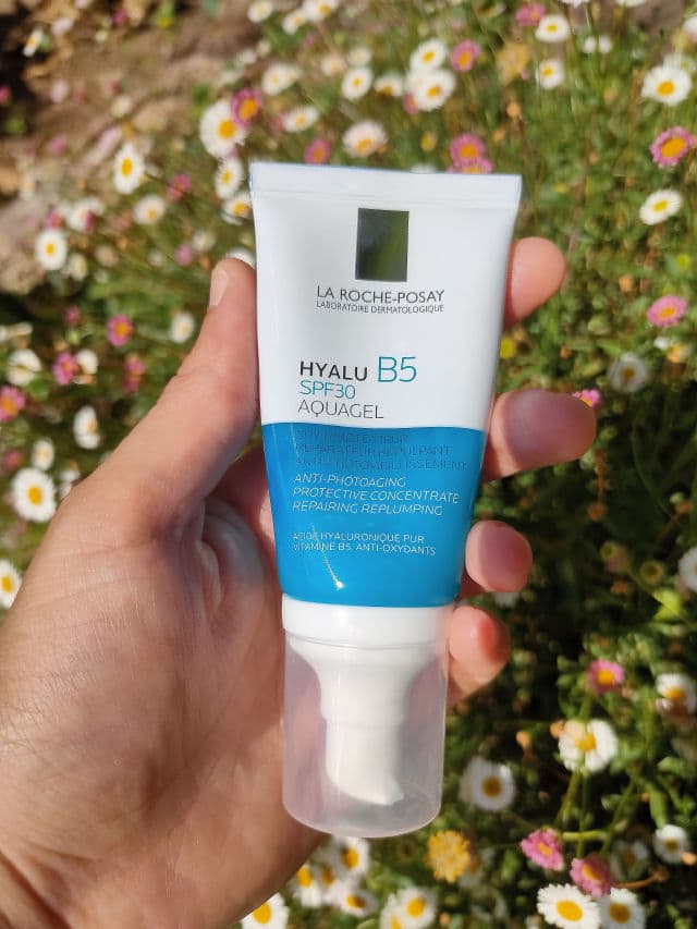 La Roche-Posay Hyalu B5 Aqua Gel SPF30 review photo by FrenchyPeach19