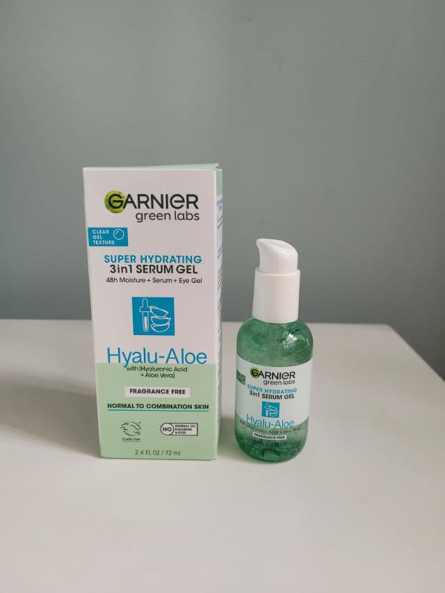 Garnier Green Labs Hyalu-Aloe Super Hydrating 3 in 1 Serum Gel review photo by HelgaAv
