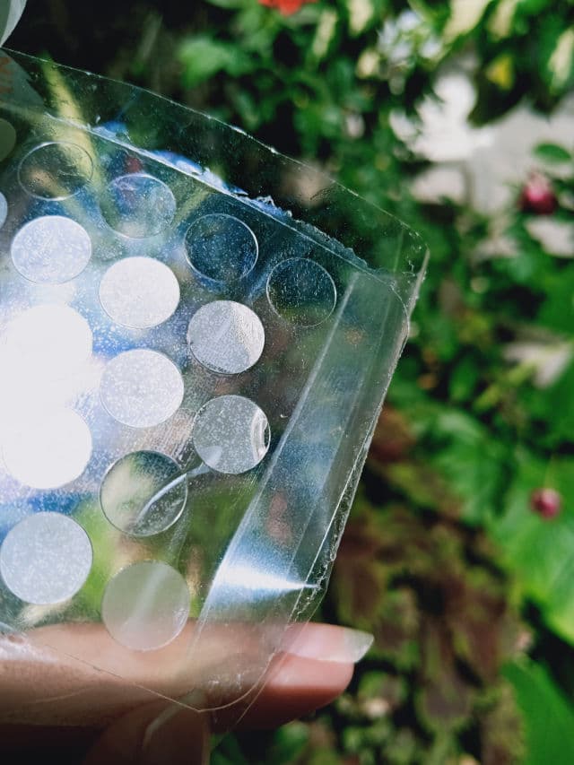 Luxe Organix Hydrocolloid Acne Patch Day Time review photo by Iamvan