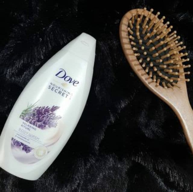 Dove Nourishing Secrets Relaxing Ritual Body Wash review photo by IvyPedrozo