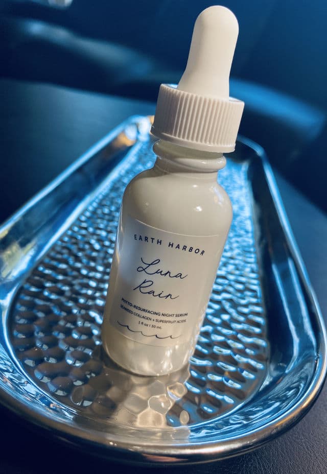 Earth Harbor Naturals Luna Rain Phyto-Resurfacing Night Serum review photo by JojoK