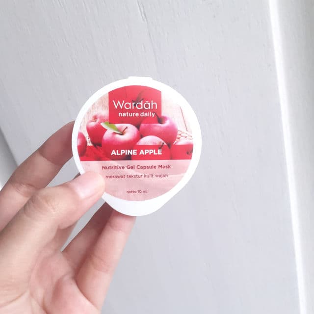 Wardah Alpine Apple Gel Capsule Mask review photo by Juni3