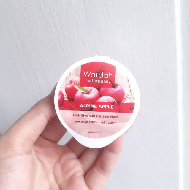 Wardah Alpine Apple Gel Capsule Mask review photo by Juni3