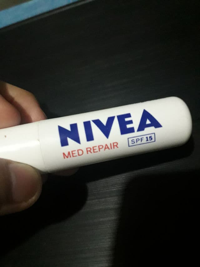 Nivea Med Repair Lip Balm review photo by asteeena