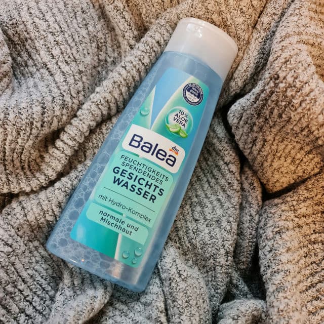 Balea Gesichtswasser Feuchtigkeitsspendend Hydro-Komplex review photo by KHHLuv