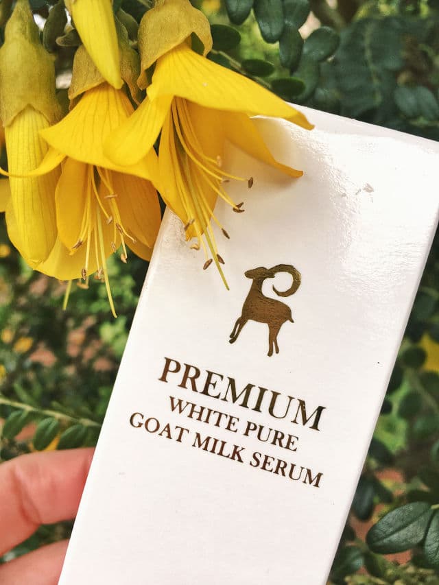 Rire Premium White Pure Goat Milk Serum review photo by KWYNBeauty