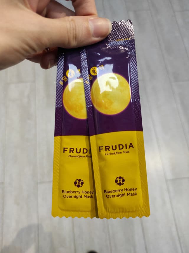 Frudia Blueberry Honey Overnight Mask review photo by Katherina