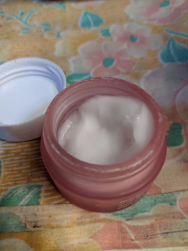 Everwhite Lightening Cream review photo by Kevv