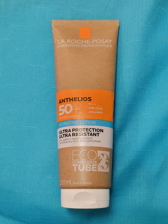 La Roche-Posay Anthelios Hydrating Lotion SPF 50+ (Eco-Conscious Tube) review photo by KristinaC