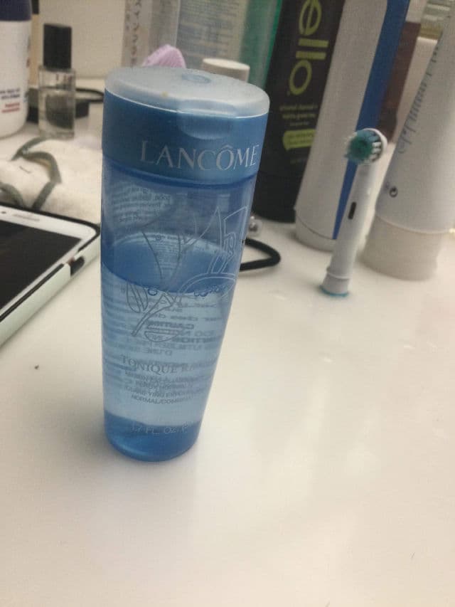 Lancome Tonique Radiance Clarifying Exfoliating Toner review photo by Sarcolynna