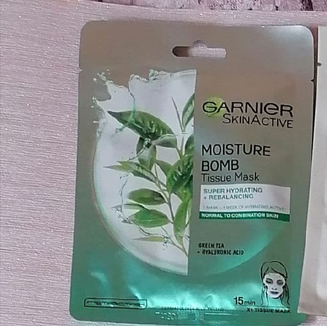 Garnier Moisture Bomb Green Tea Hydrating Face Sheet Mask review photo by Reenybees