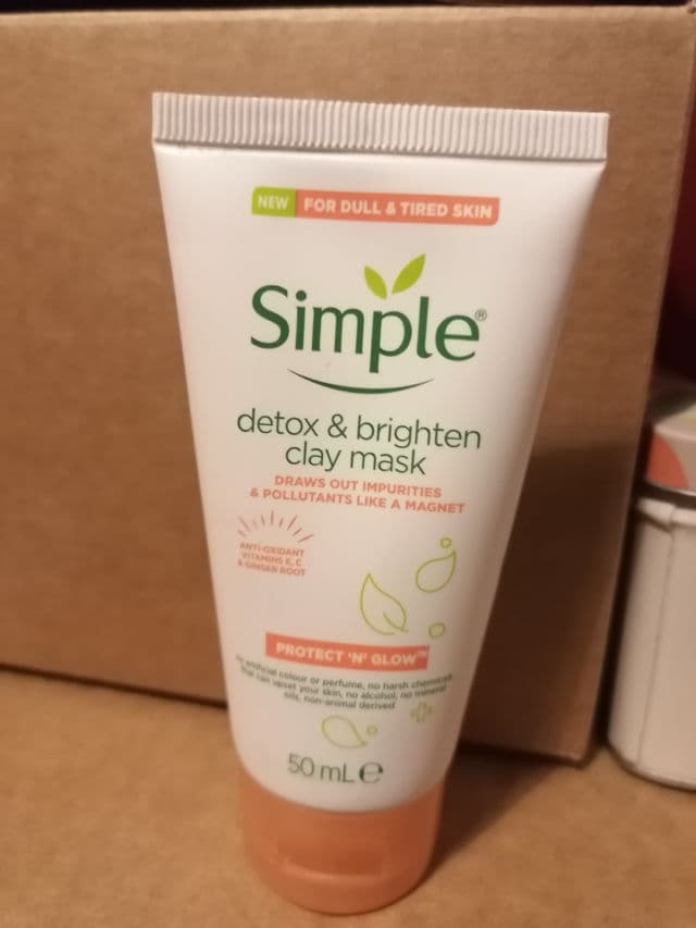 Simple Protect 'N' Glow Express Glow Clay Polish review photo by Reenybees